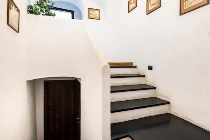 Bed & Breakfast L'Erica Finale Ligure Buitenkant foto